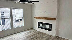 Disciple Series / The Andrew 80 Interior 121638