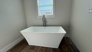 Disciple Series / The KC Interior 121656