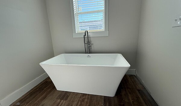 Disciple Series / The KC Interior 121656