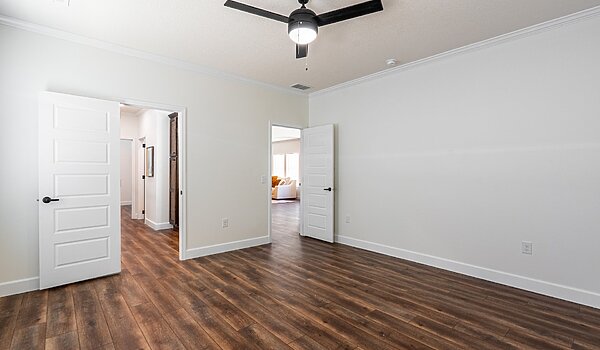 Disciple Series / The John w/ 9 Foot Ceilings Bedroom 149013