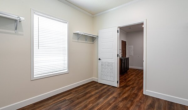 Disciple Series / The John w/ 9 Foot Ceilings Bedroom 149019