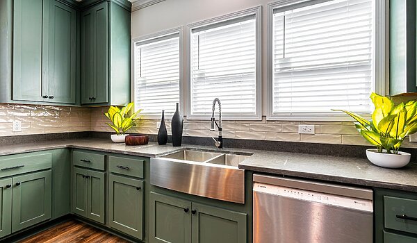 Disciple Series / The John w/ 9 Foot Ceilings Kitchen 149012