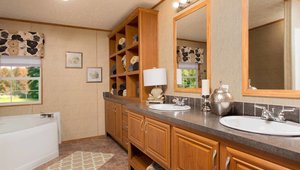 MD 32' Doubles / MD-18-32 Bathroom 16405