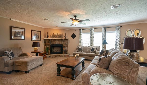 Bolton Homes DW / The Decatur Interior 30067