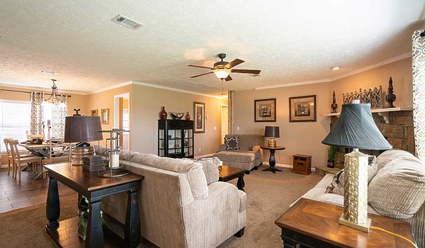 Bolton Homes DW / The Decatur Interior 30068