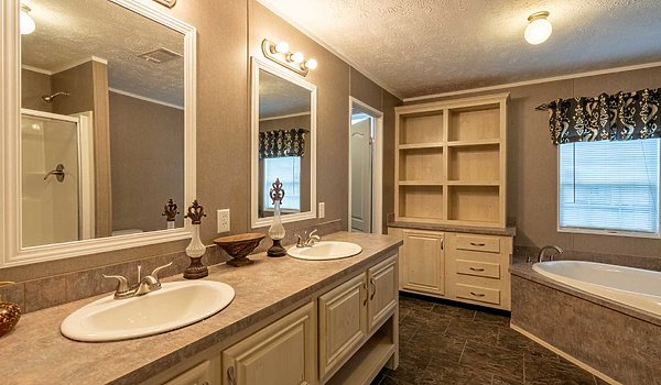 Bolton Homes DW / The Orleans 2020 Bathroom 36679