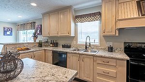 Bolton Homes DW / The Chartres Kitchen 36635