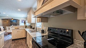 Bolton Homes DW / The Chartres Kitchen 36638