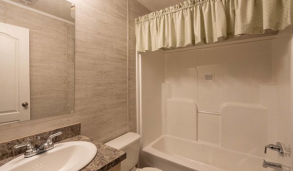 Bolton Homes SW / The St. Charles Bathroom 36733