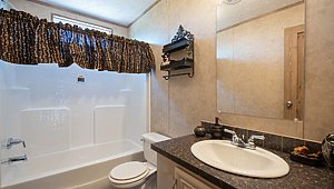 MD 28' Doubles / MD-34 Bathroom 30031