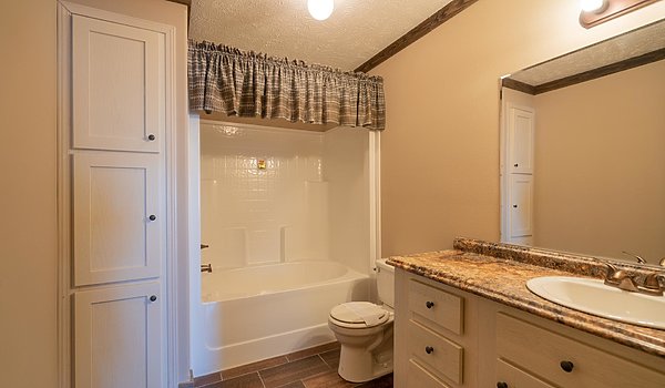 Bolton Homes DW / The Magnum Force Bathroom 30128