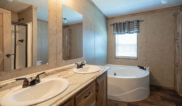 Bolton Homes DW / The Carrollton Bathroom 30061