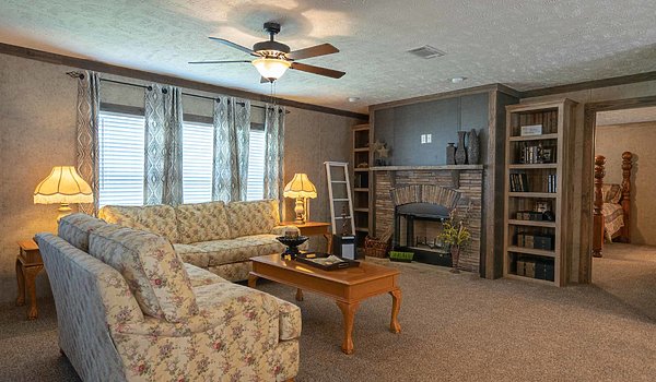 Bolton Homes DW / The Carrollton Interior 30036