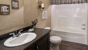 MD 32' Doubles / MD-35-32 Bathroom 28144