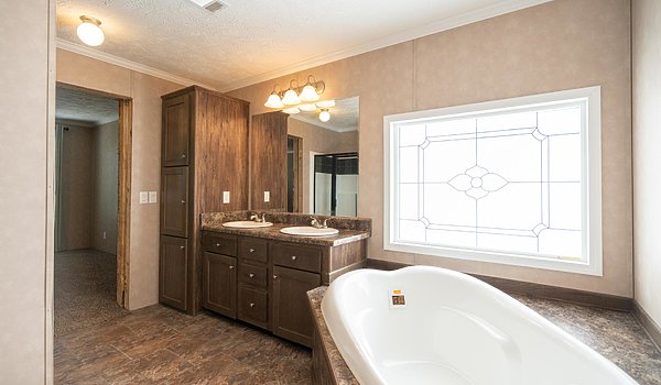 Bolton Homes DW / The Rampart Bathroom 31171