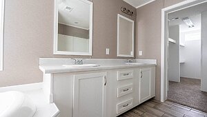 MD 32' Doubles / MD-50-32 Bathroom 119798