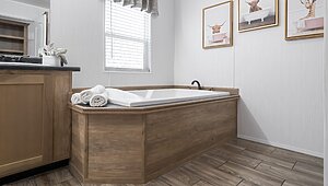 MD 28' Doubles / MD-56 Bathroom 115887