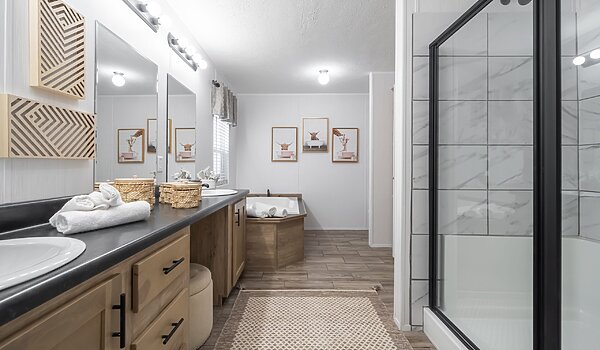 MD 28' Doubles / MD-56 Bathroom 115885