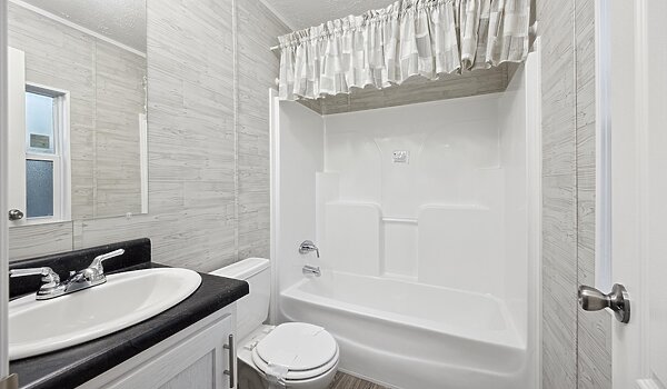 MD Singles / MD-116 Lakeside Interior 126461