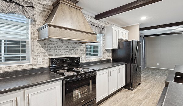 MD Singles / MD-116 Lakeside Interior 126452