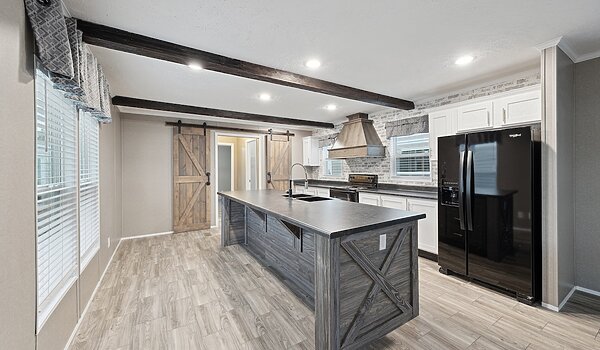 MD Singles / MD-116 Lakeside Interior 126449