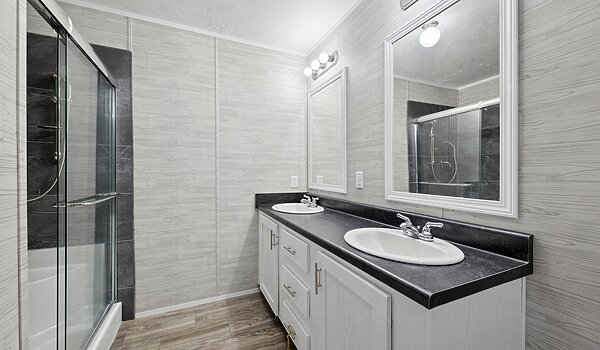 MD Singles / MD-116 Lakeside Interior 126460