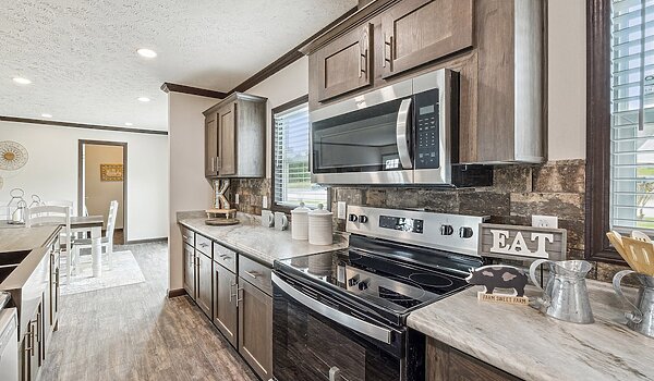 MD 32' Doubles / MD-32-76 Big Red Interior 126564