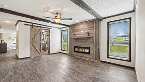 MD 32' Doubles / MD-32-76 Big Red Interior 126567