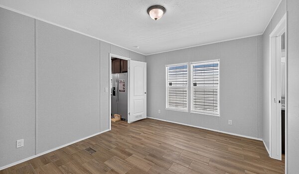 MD Singles / MD-102 Interior 135517