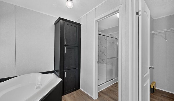 MD Singles / MD-102 Interior 135522