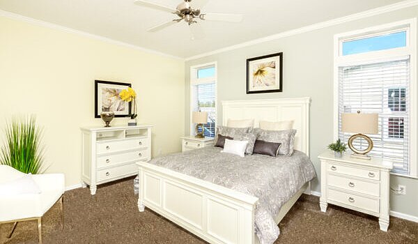 The Imperial / IMP-44819W-34622 Interior 131455
