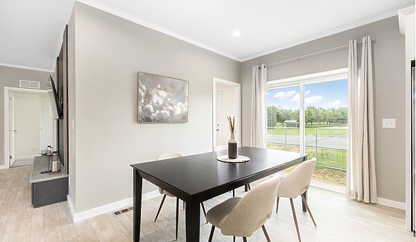 Westlake Sapphire / SA28684A Kitchen 117506