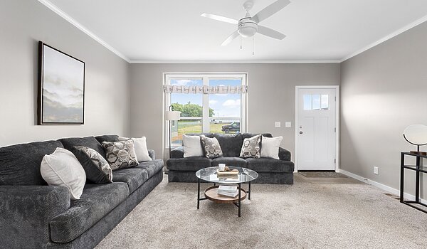 Westlake Sapphire / SA28684A Interior 117501