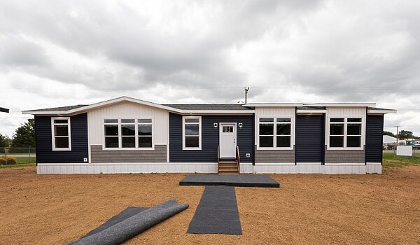 Sapphire Series / 28684A Exterior 117517