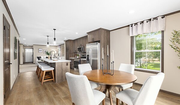 Westlake Retreats / WR28683B Kitchen 117551