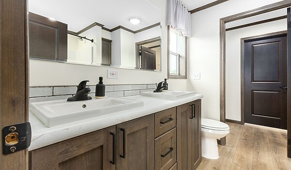 Westlake Retreats / WR28683B Bathroom 117556