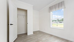 Westlake Retreats / WL16642B Bedroom 117601