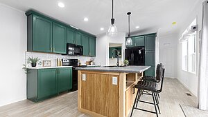 Westlake Retreats / WL16642B Kitchen 117599
