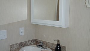Single-Section Homes / G-618 Bathroom 31440