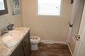Single-Section Homes / HPX-7701 Bathroom 31446