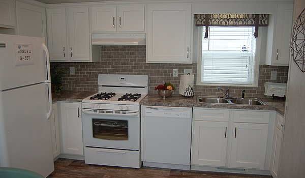 Single-Section Homes / G-557 Kitchen 31536