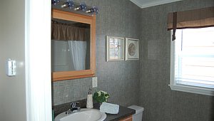 Single-Section Homes / NETR G-598 Bathroom 31657