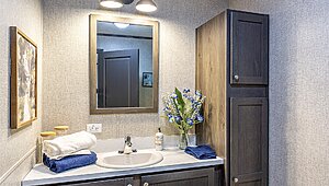 Inspiration LE (SW) / The Eastman 24530 Bathroom 93525