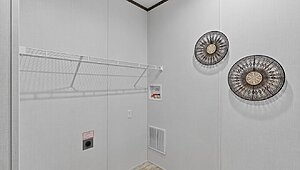 Essence / Rainier 27505 Interior 121723