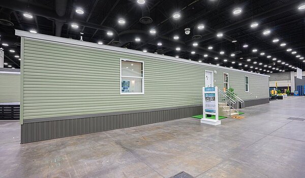 Essence / Rainier 27505 Exterior 121725