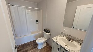 Essence / McKinley 28603A Bathroom 150498