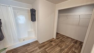 Essence / McKinley 28603A Bathroom 150499