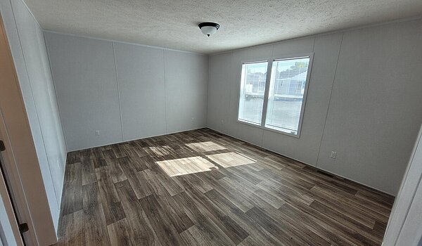 Essence / McKinley 28603A Bedroom 150495
