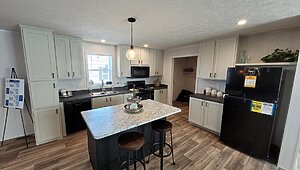 Essence / McKinley 28603A Kitchen 150489