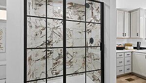 Ovation Alpha / Aura 28664A Interior 127025